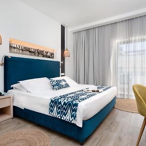 Classic King Room